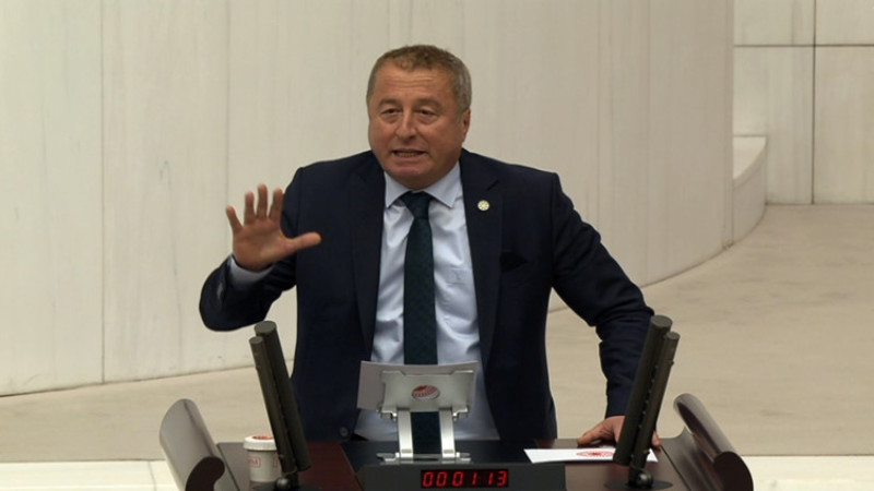 İYİ Partili Olgun'dan AKP'ye Bayram Eleştirisi: 